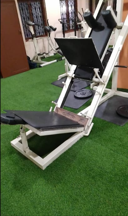 Leg press at Eagle Gym Center